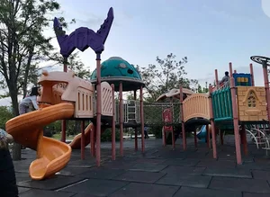 زمین بازی کودکان پرنیان