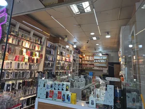 فروشگاه موبایل و لوازم جانبی امیر رحمتی