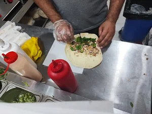 شاورمای سهراب