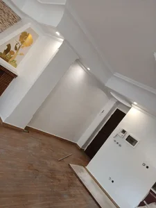 نقاشی ساختمان در نیروی هوایی 3