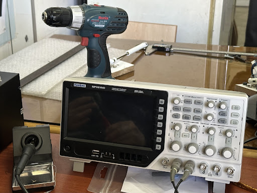 آزمایشگاه علوم مهندسی (دکتر معانی) – ES Lab | Engineering Science Laboratory