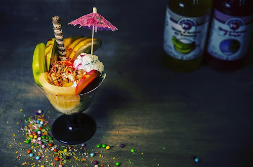کافه بستنی سلطان Soltan Ice Cream