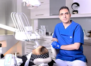مطب دندانپزشکی دکتر سید محمود خاتمیان