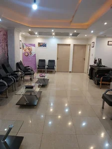 کلینیک زیبایی دکتر مهدوی پور