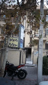 دکتر سید صالحی 4