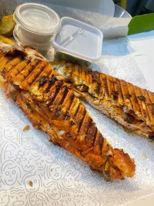 فست فود تُستینو