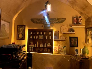 کافه کتاب (گیو) 4