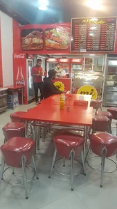 فلافل سلف سرویس مامان جون