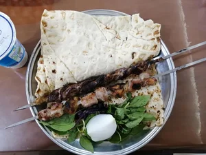 کبابخانه مهراب 3