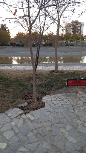 بوستان ساحلی درچه