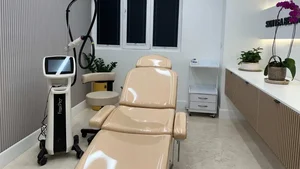 مرکز زیبایی میروژ سنتر 2