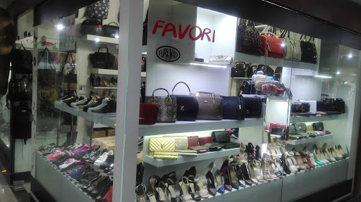 کیف و کفش ترکیه favori نوری