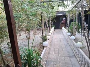 باغ رستوران ظهور 4