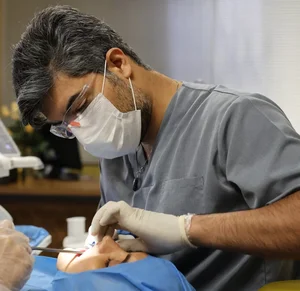 مطب دندانپزشکی موسوی