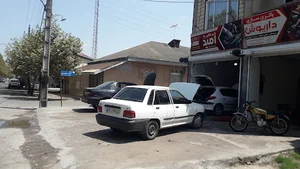 جلوبندی سازی و کمک فنرسازی جواد غریب