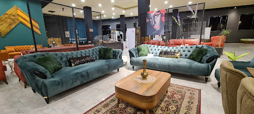 LA casa mobilya