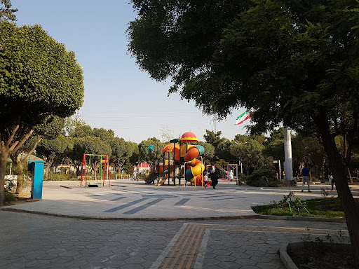 بوستان پیروزی