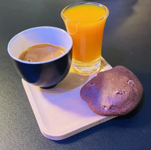 Cafe' J