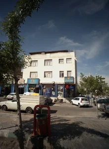 فروشگاه لوازم اتومبیل امید خودرو
