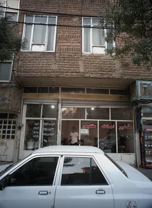 مشاور املاک مظلومی 2