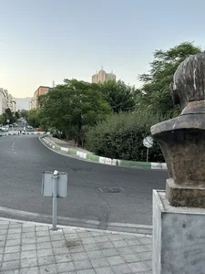 میدان عنایت الله گلستانه