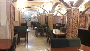رستوران دهلیز 4