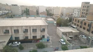 مدرسه راهنمایی صنعت و معدن