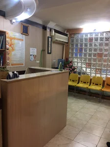 کلینیک مراقبت پوست مو زیبایی الیزه سرخ