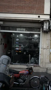 تعمیرگاه موتورسیکلت احمد سوزوکی 2