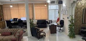 آکادمی بازارهای مالی شرق