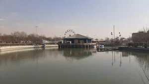 بوستان مادر
