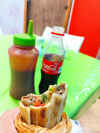 پیتزا ساندویچ سبحان