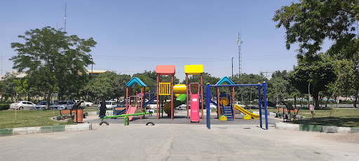 وسایل بازی پارک غدیر