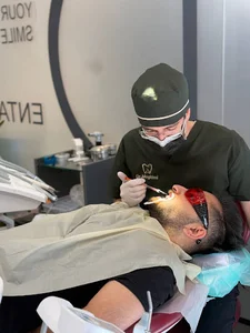 کلینیک دندانپزشکی دکتر مقیمی