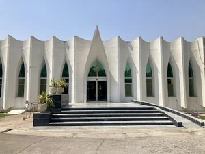 هتل رستوران‌ دز چهارم آبان (دزفول)