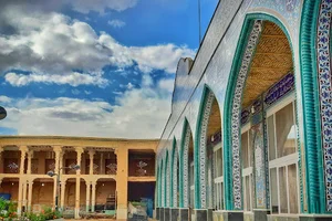 حسینه و تکیه