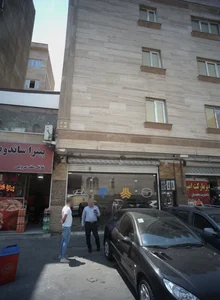 نمایشگاه اتومبیل