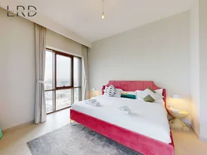 Stylish and Chic 2BR Apartment in Dubai Creek Harbour
