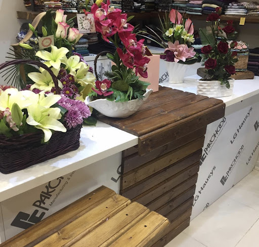 Nazmid shop