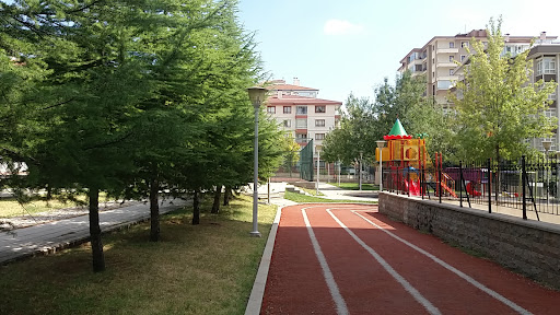 Yeşilevler Parkı