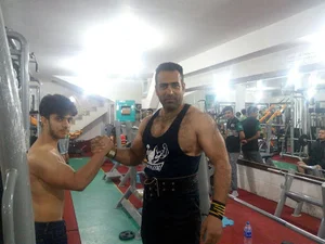 باشگاه بدنسازی اکسیژن