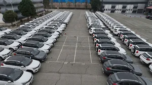 اداره تحویل نمایندگی مدیران خودرو 777