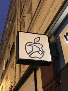 mr apple 23
