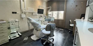 کلینیک دندانپزشکی آرتا (دکتر آرش زربخش ، دکتر آزیتا مظاهری)