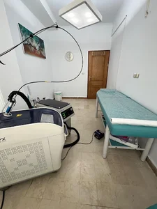 کلینیک کاشت مو و لیزر مهتا
