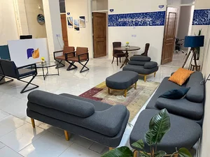 آکادمی زبان پندار