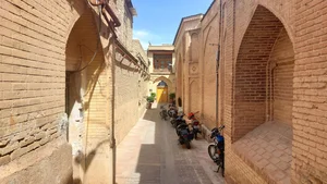 خانه فروغ الملک 2