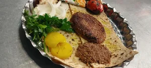 رستوران اکبر مشتی 3