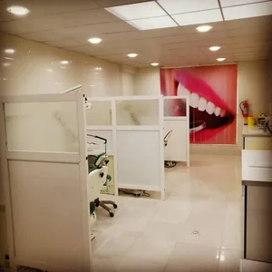 درمانگاه دندانپزشکی خاتم 2