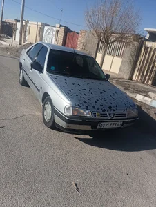 زمین فوتبال شهر نگار